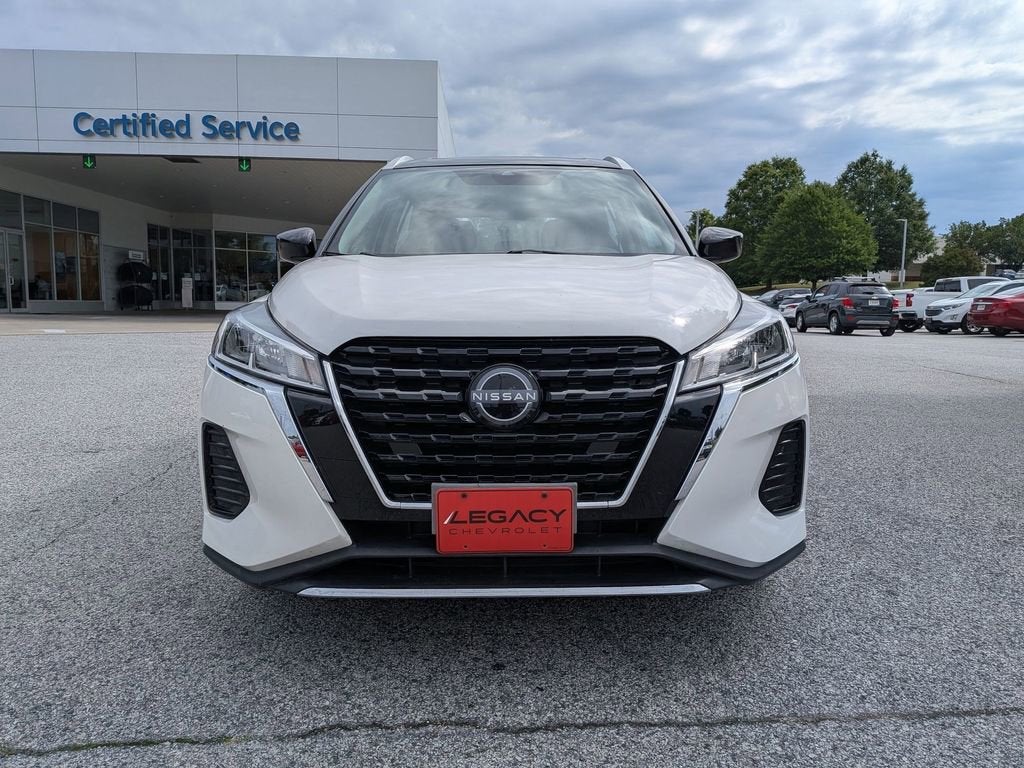 2022 Nissan Kicks SV