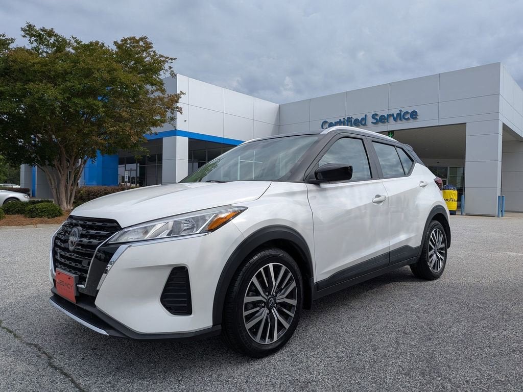 2022 Nissan Kicks SV