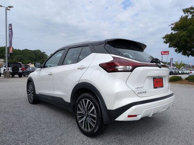 2022 Nissan Kicks SV