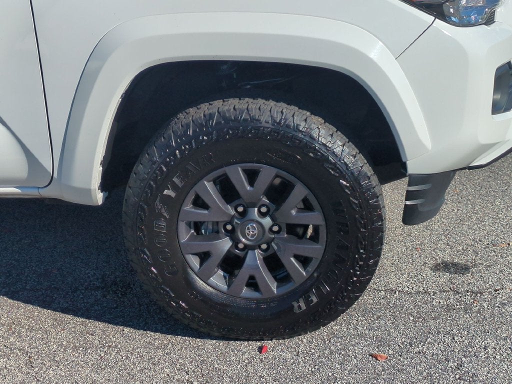 2023 Toyota Tacoma 2WD SR5