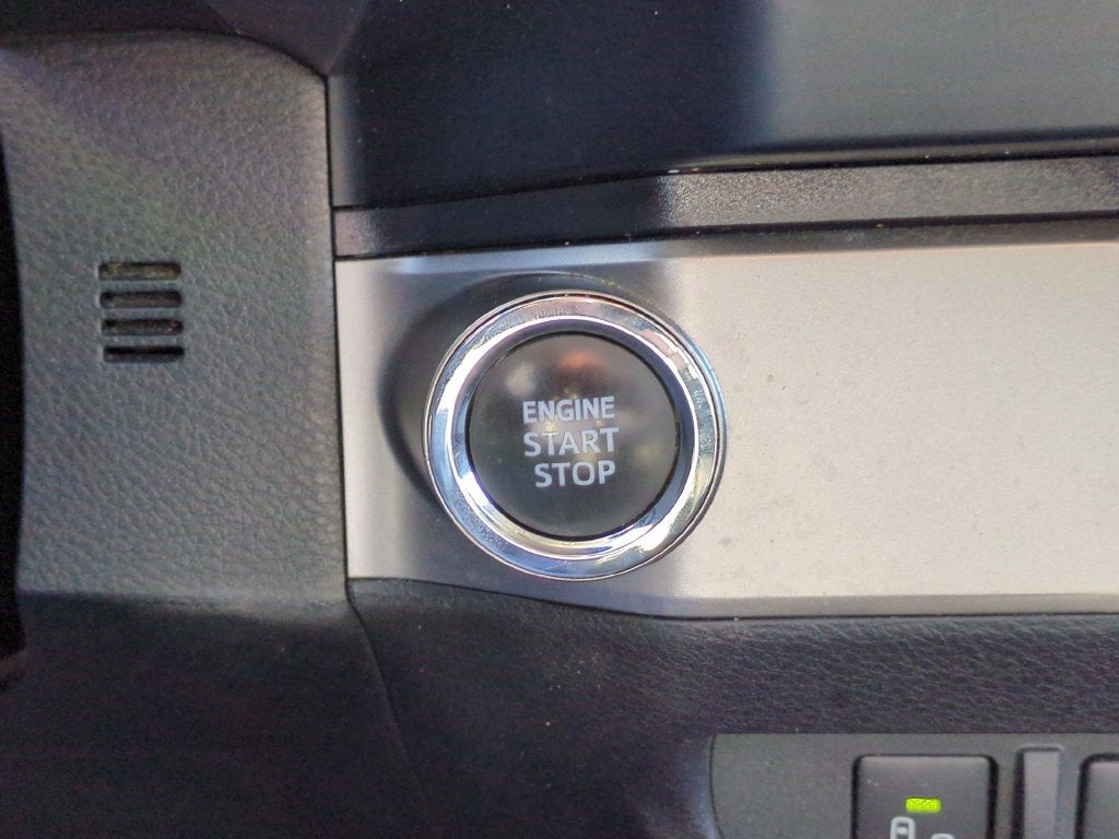 2023 Toyota Tacoma 2WD SR5