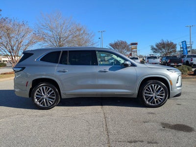 2025 Buick Enclave Avenir