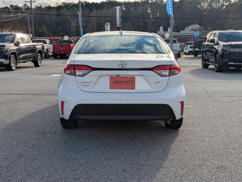 2025 Toyota Corolla LE