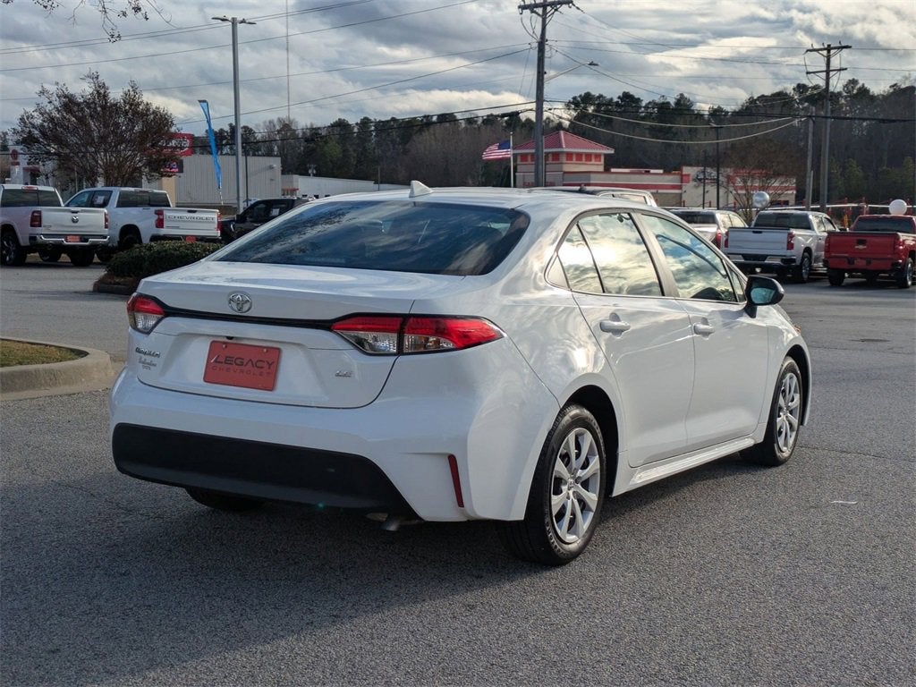 2025 Toyota Corolla LE