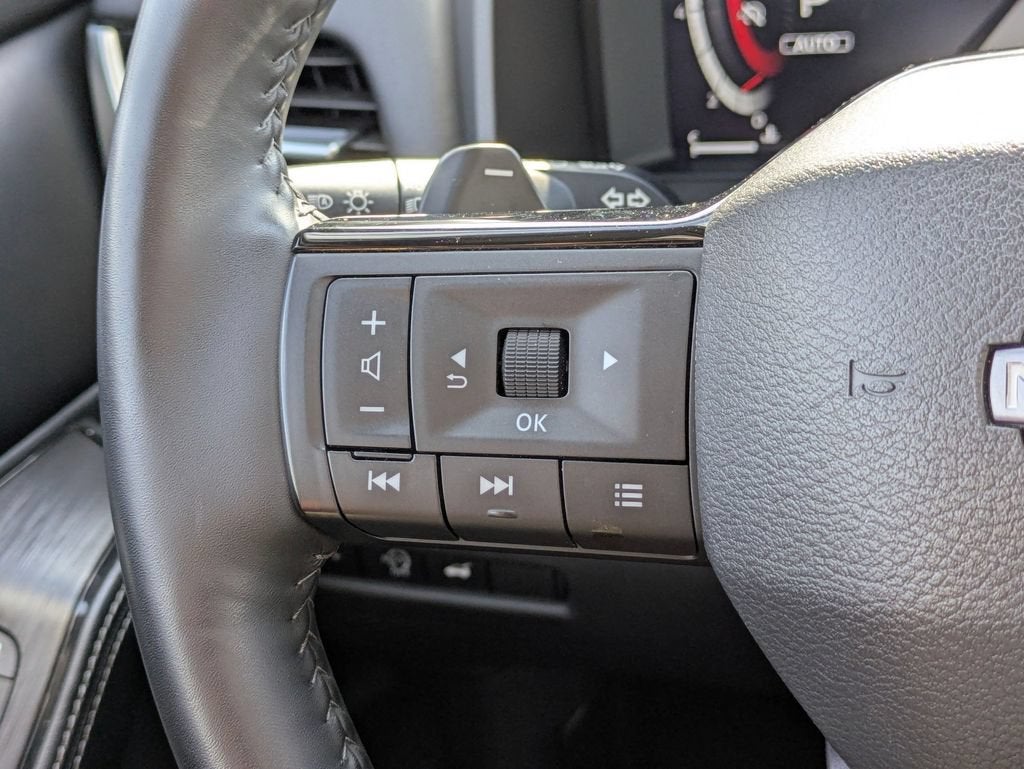 2025 Nissan Rogue Platinum