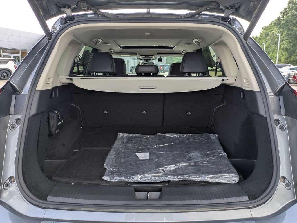 2025 Nissan Rogue Platinum