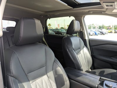 2025 Nissan Rogue Platinum