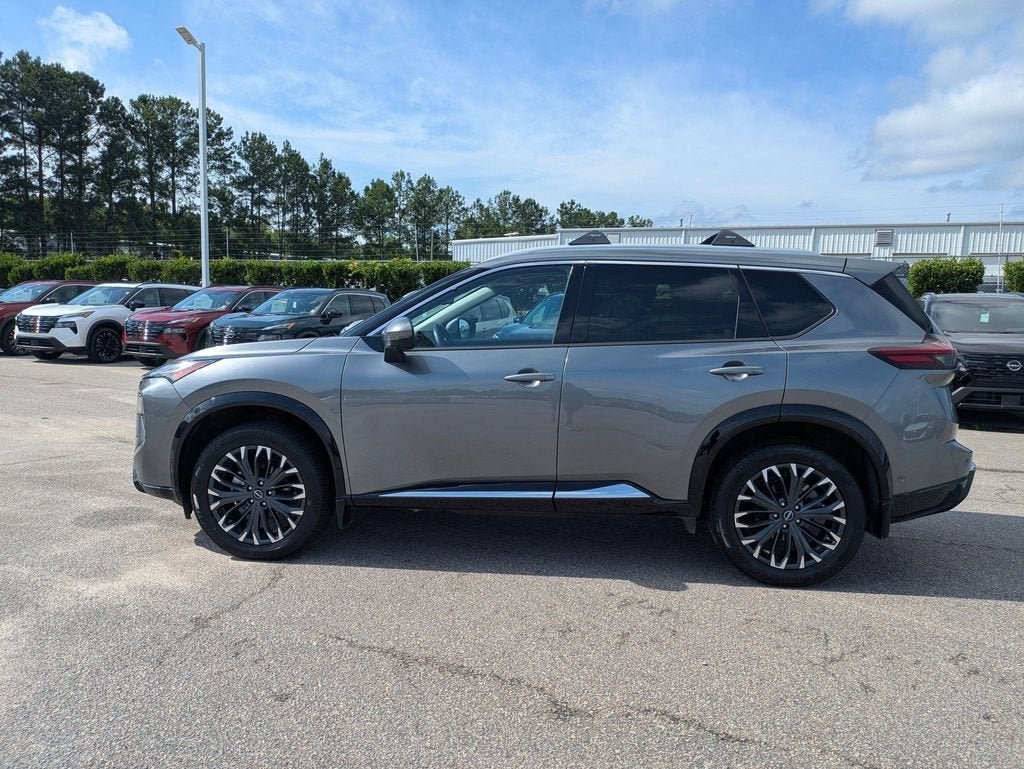 2025 Nissan Rogue Platinum