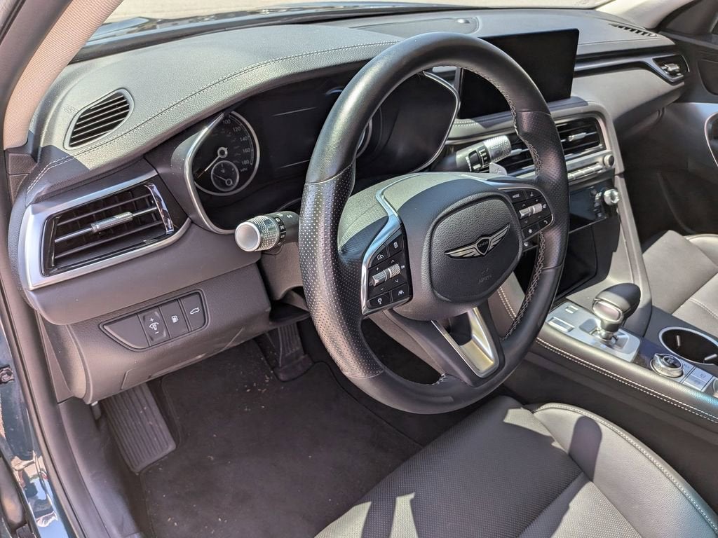 2025 Genesis G70 2.5T