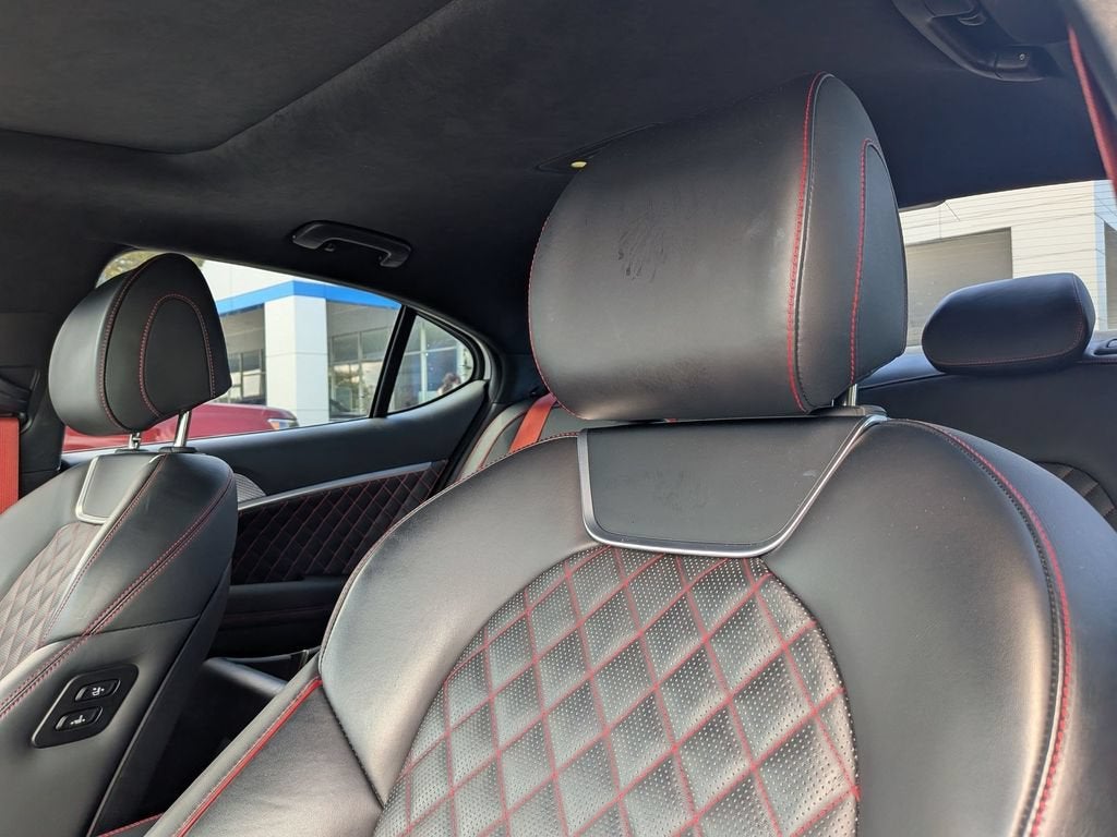 2023 Genesis G70 3.3T