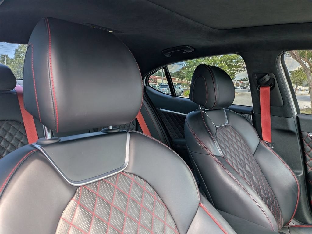 2023 Genesis G70 3.3T