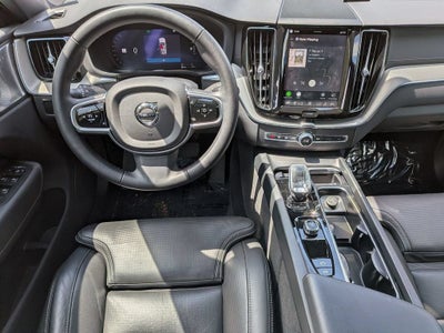 2025 Volvo XC60 Plug-In Hybrid Ultra Black Edition