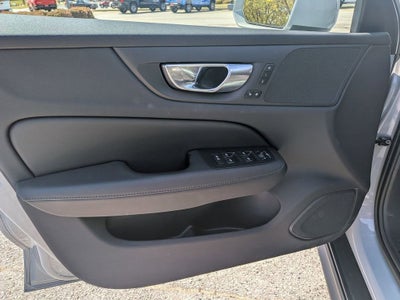 2025 Volvo V60 Cross Country Plus